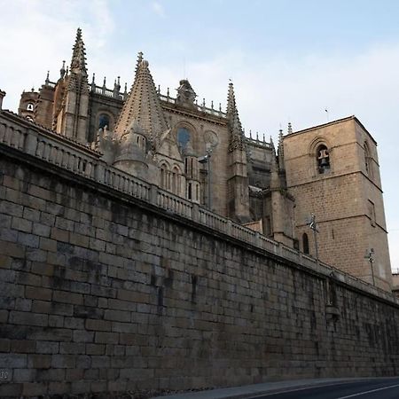 Las Dos Catedrales 2 Plasencia Exterior foto