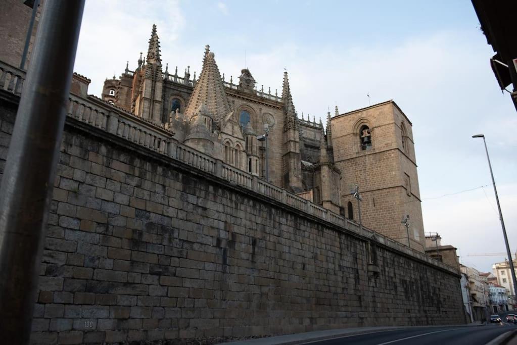 Las Dos Catedrales 2 Plasencia Exterior foto